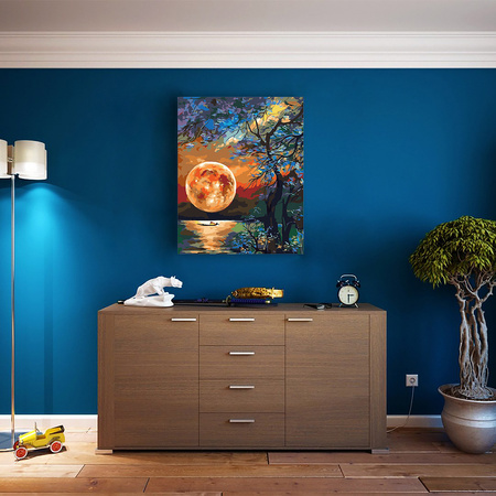 Księżyc Nad Jeziorem