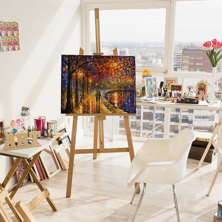 Spacer pod latarniami