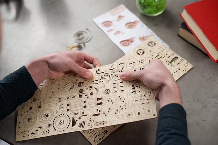 Moto Compact. Składany Skuter Puzzle 3d Drewniany Model Do Składania