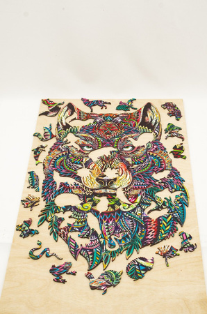 Puzzle Drewniane Dla Dorosłych Na Prezent Wilk Z Elementami Zwierząt 183 el. Rozmiar 450x310 mm