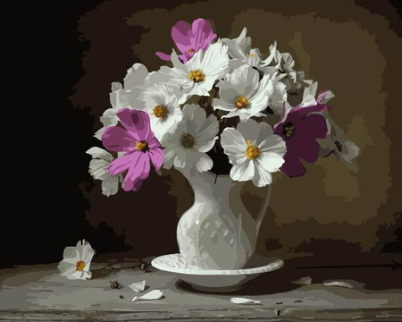 Bukiet W Białym Dzbanku