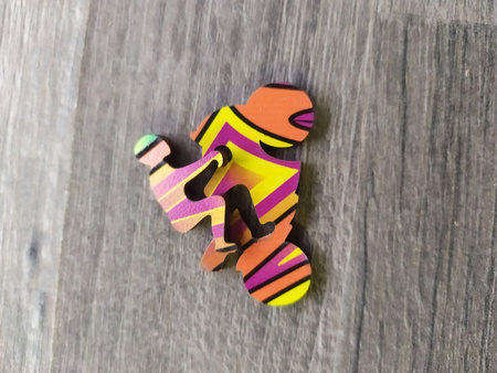 Drewniane Puzzle SAMOCHÓD Z Elementami Zwierząt 230 el. 488х314 mm